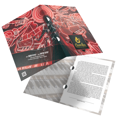 pasta com orelha | couchê 300g | hot stamping e verniz localizado